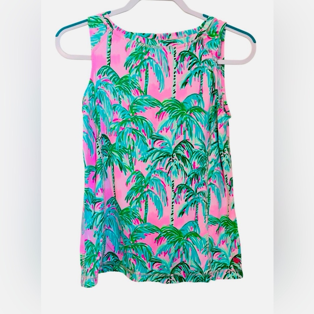 ISO: Lilly Pulitzer Renay Tank Pink Blossom Suite Views